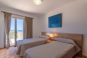 3 bedrooms, iron/ironing board, free WiFi, bed sheets - Vista Mar Azul, Villa 5StarsHome Mallorca (Cala Murada)