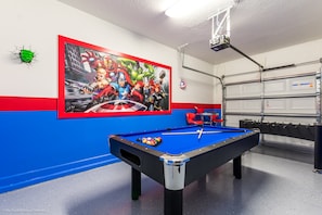 Villa, 5 Bedrooms | Games room