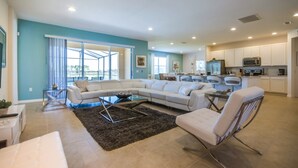 House, Multiple Beds | Living area | Flat-screen TV - Solterra Exec Villas- 6160boa (Davenport)
