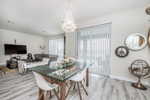 House, 6 Bedrooms | In-room dining - Storey Lake Exec Villas- 4795kkc (Kissimmee)
