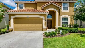 House, 6 Bedrooms | Exterior