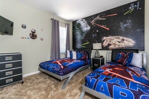 Casa, varias camas | 8 habitaciones y internet 