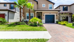 Unclassified image, 5 of 29, button - Solterra Exec Villas- 5408sc (Davenport)