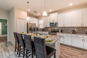 House, 5 Bedrooms