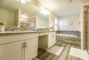 Bathroom - Solterra Exec Villas- 5425sc (Davenport)
