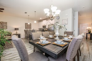 Townhome, 4 Bedrooms | In-room dining - Storey Lake Exec Villas- 4813cs (Kissimmee)