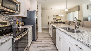 Unclassified image, 5 of 33, button - Storey Lake Exec Villas- 4813cs (Kissimmee)