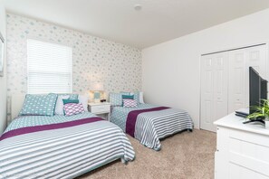 House, Multiple Beds