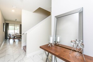Townhome, 4 Bedrooms | In-room dining