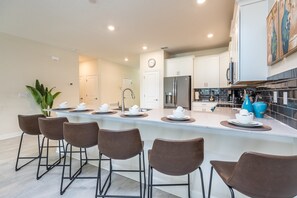 House, Multiple Beds | Private kitchen