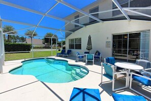 House, 5 Bedrooms | Pool