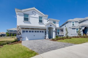 Front of property - Champions Gate Exec Villas- 9030sd (Davenport)