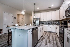 Rumah, 6 kamar tidur | Dapur pribadi