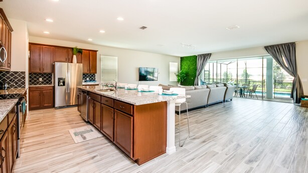 House, Multiple Beds | Private kitchen