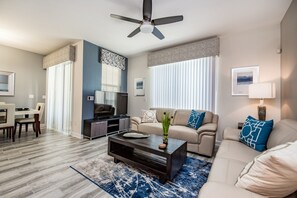 Townhome, 4 Bedrooms | Living area
