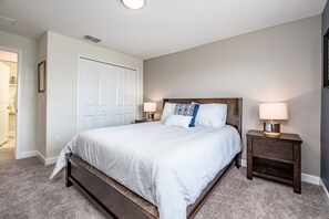 4 bedrooms - Champions Gate Exec Villas- 9043dd (Davenport)