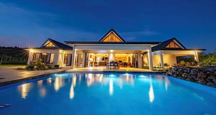 Three Palms Beachfront Villa