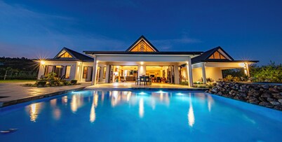Three Palms Beachfront Villa