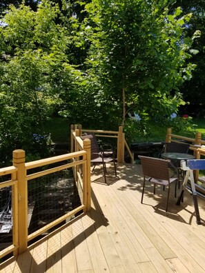 Terrace/patio - Cozy starting off point in the heart of the Finger Lakes (Watkins Glen)