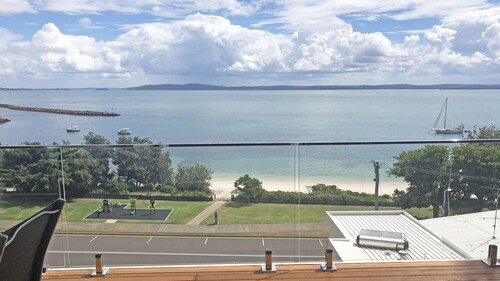 'Classic View 1', 49 Victoria Parade - vues panoramiques sur l'eau, climatisation, WIFI gratuit
