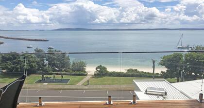 'Classic View 1', 49 Victoria Parade - vues panoramiques sur l'eau, climatisation, WIFI gratuit