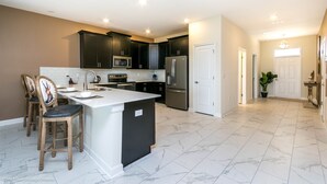 Private kitchen - Champions Gate Exec Villas- 1529fd (Davenport)