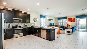 Unclassified image, 4 of 31, button - Champions Gate Exec Villas- 1551ol (Davenport)