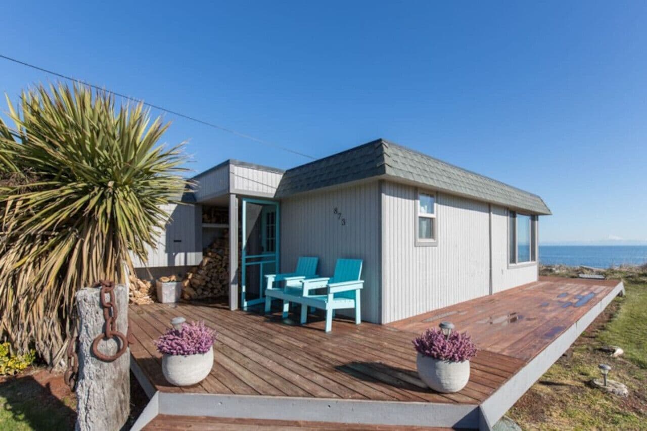 Sequim Beach Haven - Incredible Views & Walk-Out Beach Access