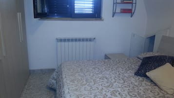 2 camere, insonorizzazione, ferro/asse da stiro, Wi-Fi gratuito