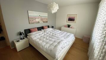 1 chambre, fer et planche Ă repasser, Wi-Fi, draps fournis