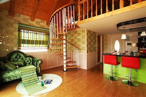 Duplex (14 PY) | Living area | Flat-screen TV - Popcorn House Pension (Gapyeong)