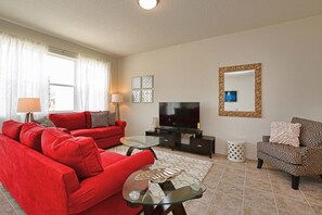 Townhome, 4 Bedrooms | Living area
