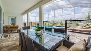 Casa, 6 habitaciones | Terraza o patio