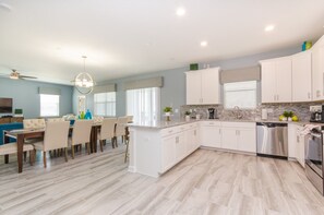Maison, 6 chambres | Cuisine privée