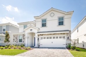 Casa, varias camas | Vista frontal de la propiedad