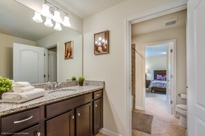 House, Multiple Beds | Bathroom