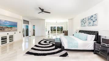 5 bedrooms, in-room safe, iron/ironing board, free WiFi