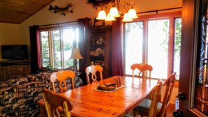 Casa, varias camas, cocina | Servicio a la habitación
