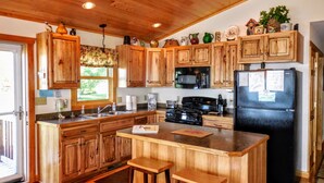 Casa, varias camas, cocina | Cocina privada