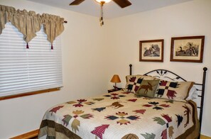 House, Multiple Beds, Kitchen | 3 bedrooms, free WiFi - Water's Edge (Woodruff)