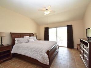 2 Schlafzimmer, Bügeleisen/Bügelbrett, Reisekinderbett, WLAN