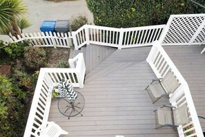 Terrace/patio - Santa Cruz Cottage w/Ocean View-close to Boardwalk (Santa Cruz)