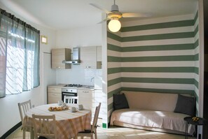 Interior - Sunrise apartment in villa with pool (giarre)