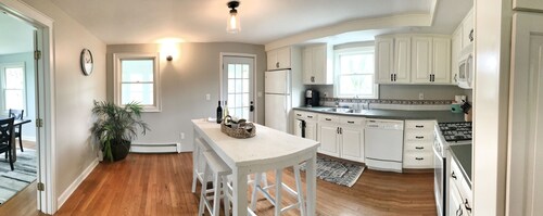 Country Home on the village edge with Hot Tub