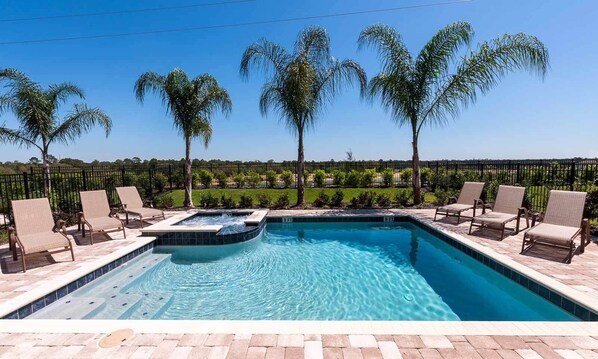 Pool - Spacious Graceful House with Kitchen at Encore (Kissimmee)