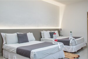 Minibar, decoración individual, mobiliario individual y escritorio