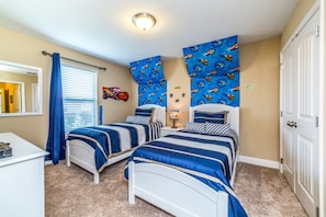 House, 6 Bedrooms | 6 bedrooms, internet - Solterra Exec Villas- 5377oa (Davenport)