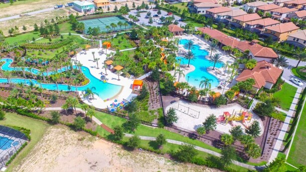 House, 6 Bedrooms | Resort view
