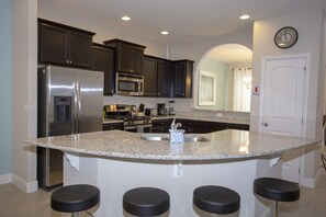 Casa, 6 habitaciones | Cocina privada