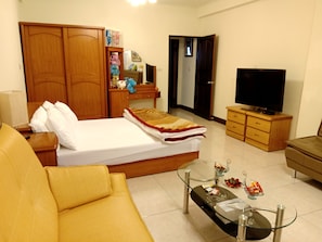 Blackout curtains, soundproofing, free WiFi, bed sheets